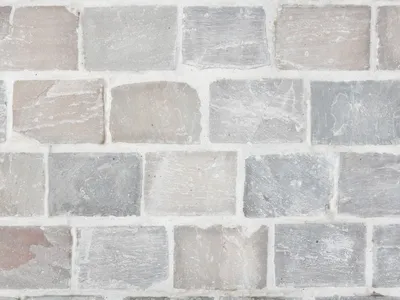 Pavés grès multicolore finition naturelle